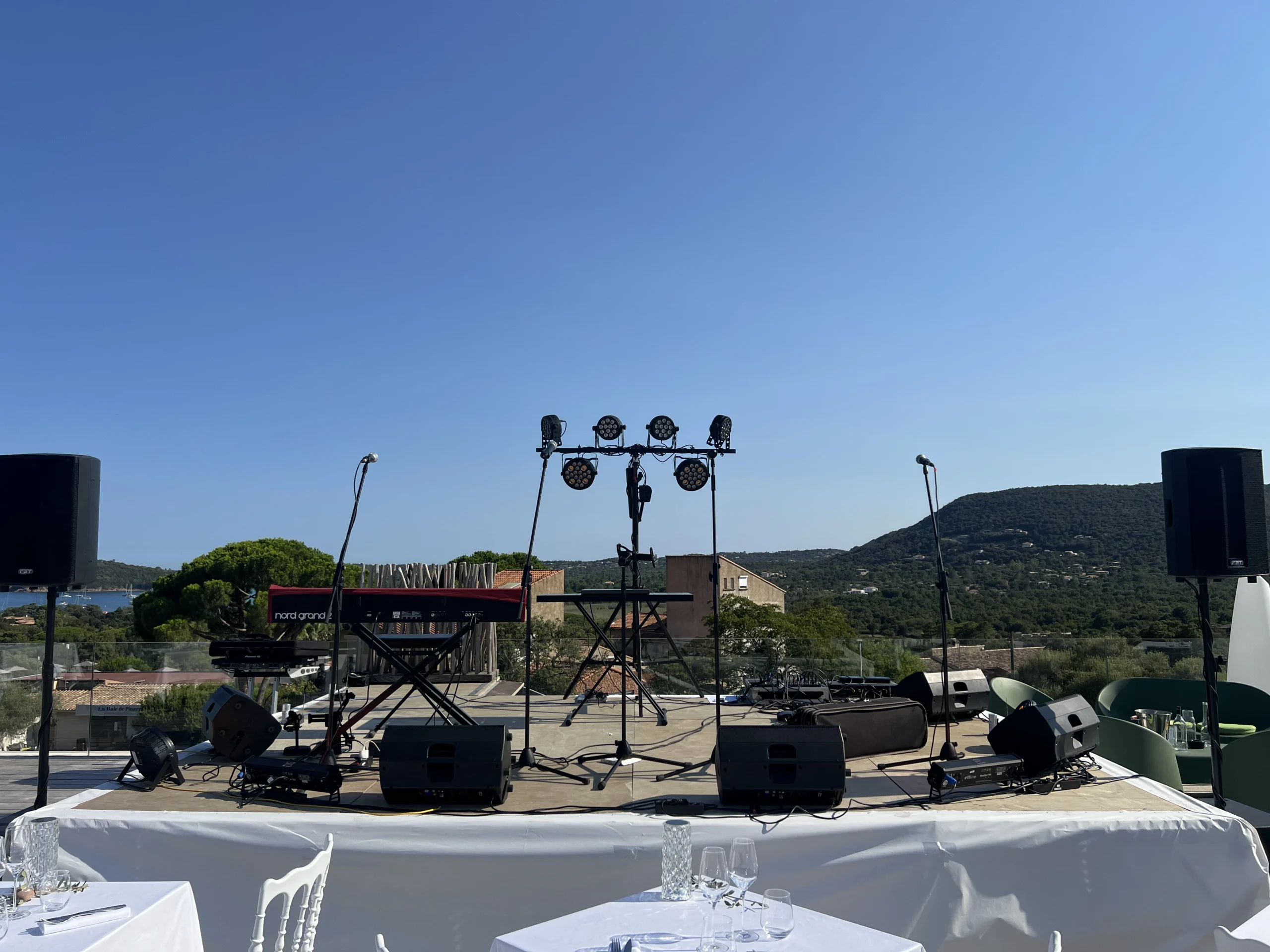 Sonorisation avec music event en Corse à l'hôtel 5 étoiles Les Régalias.